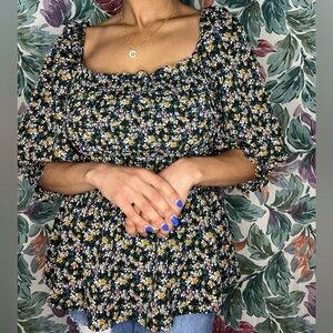 Black Max Studios Ruched Vibrant Floral Top